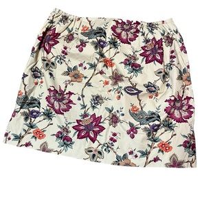 Talbots paisley mini / midi skirt  size 20 with stretchy waist.